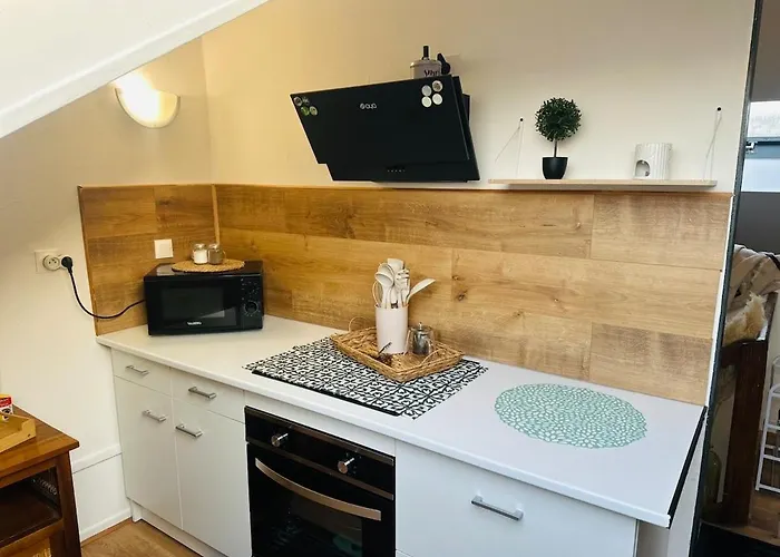 Cozy 45m2 Apartment, 5-min Walk To Center, Grand Jard